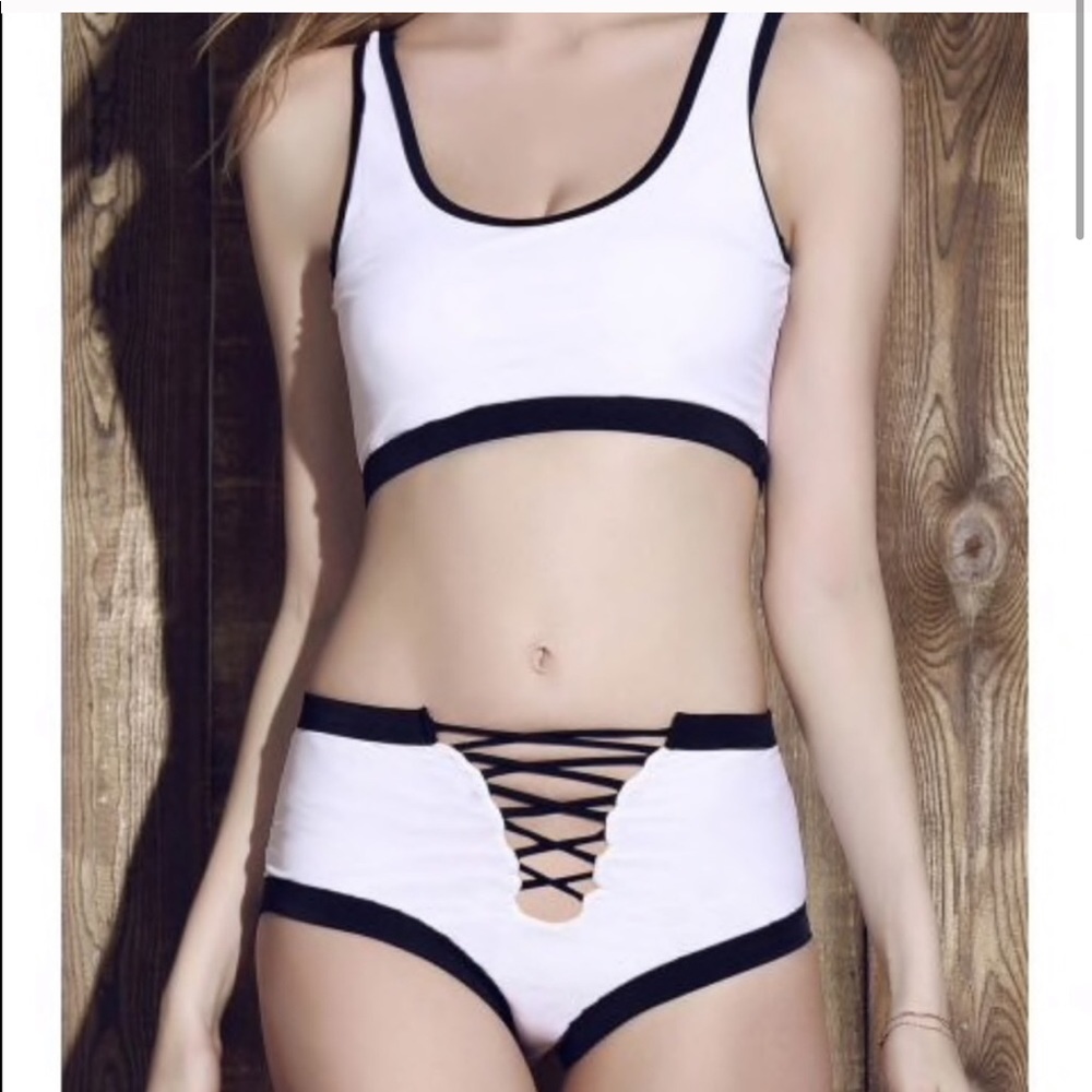 🏊🏽‍♀️ Zaful | crisscrossed high waist bikini